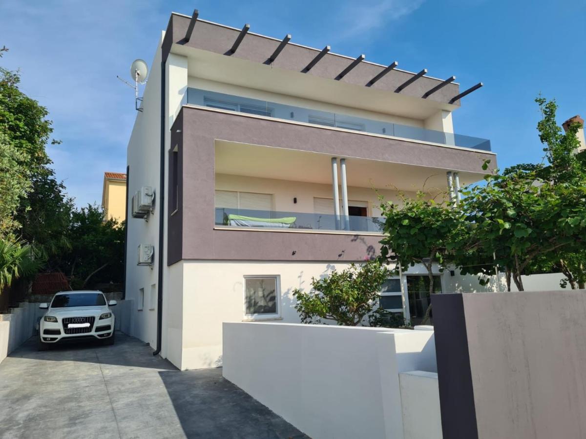 Villa Ska Pula Ngoại thất bức ảnh