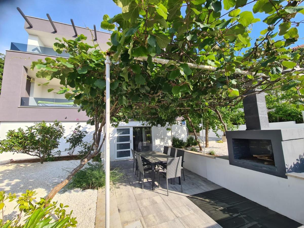 Villa Ska Pula Ngoại thất bức ảnh
